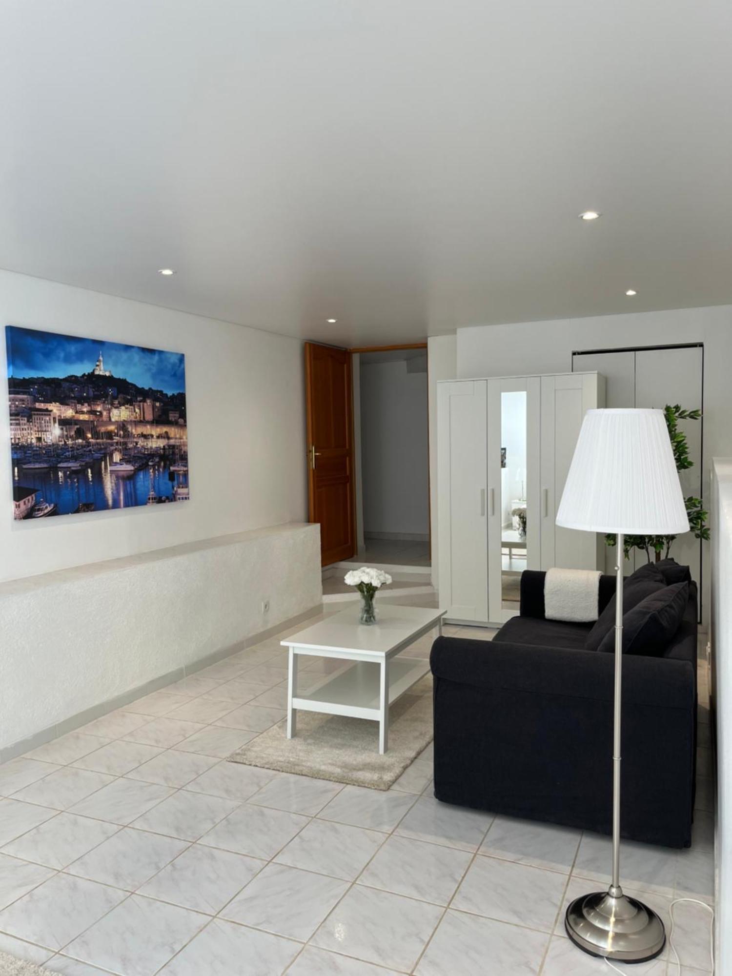T3 Avec Jardin Et Piscine Privee Apartment Velaux Ngoại thất bức ảnh